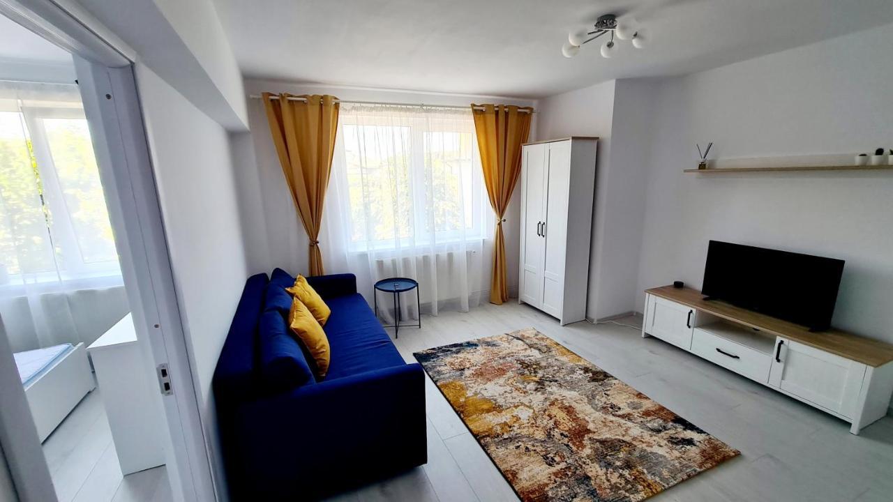 Belle Apartments - Central Питешти Экстерьер фото