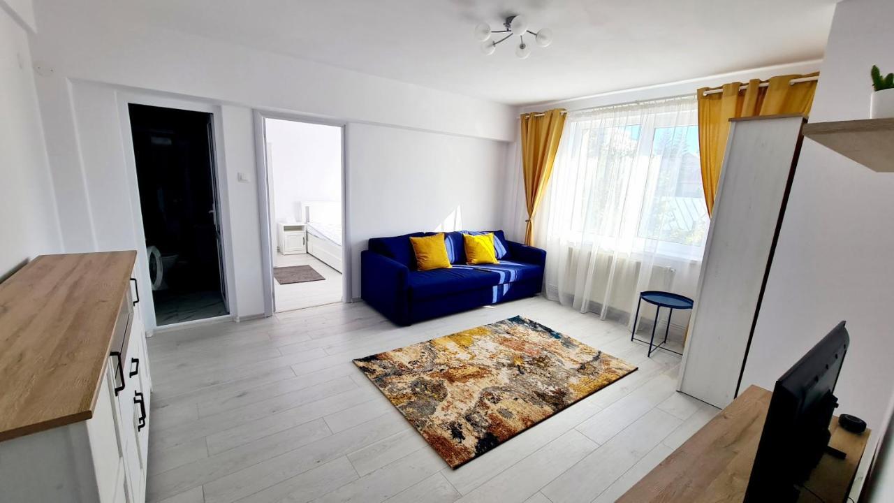 Belle Apartments - Central Питешти Экстерьер фото